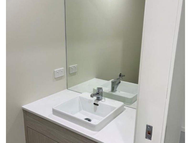 27 Kraft Road, Pallara QLD 4110