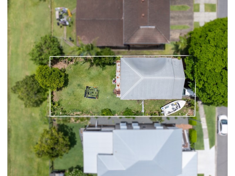 32 Robinson Street, Coorparoo QLD 4151