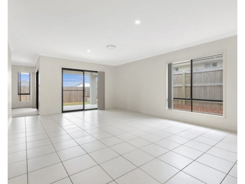 37 Alesana Drive, Bellbird Park QLD 4300