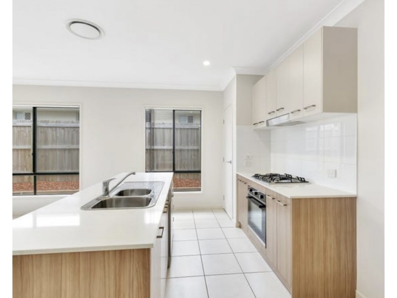 37 Alesana Drive, Bellbird Park QLD 4300
