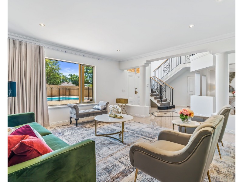 114 Waratah Avenue, Dalkeith WA 6009