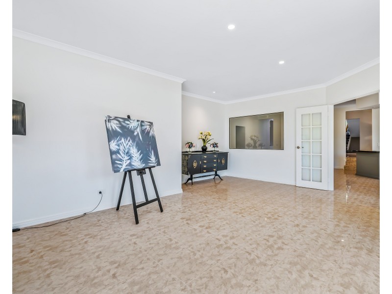 114 Waratah Avenue, Dalkeith WA 6009