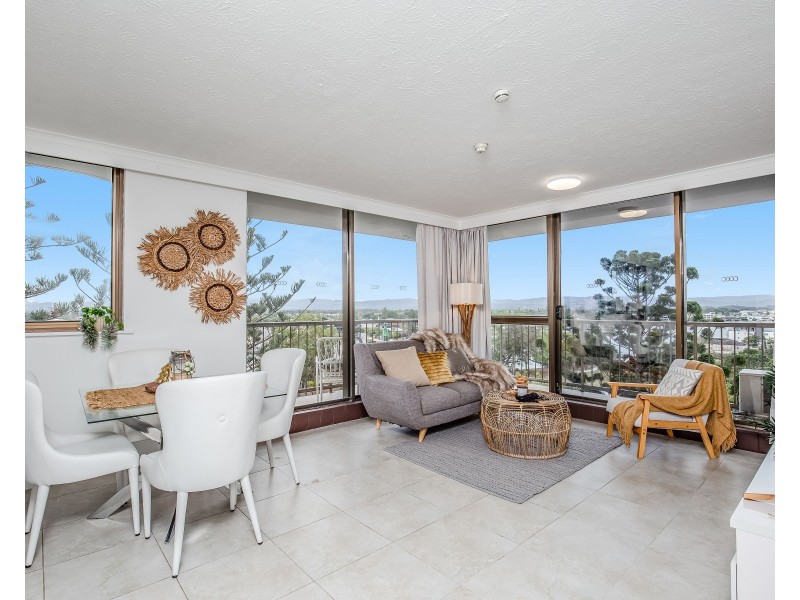 32/43 Enderley Avenue, Surfers Paradise QLD 4217