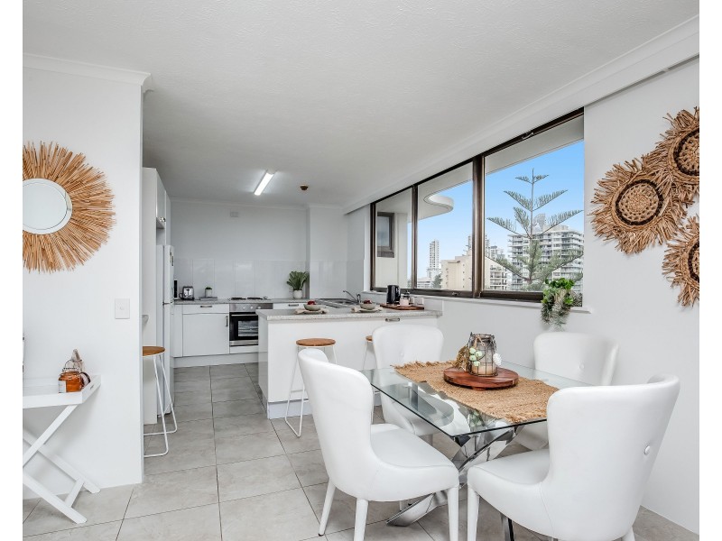 32/43 Enderley Avenue, Surfers Paradise QLD 4217