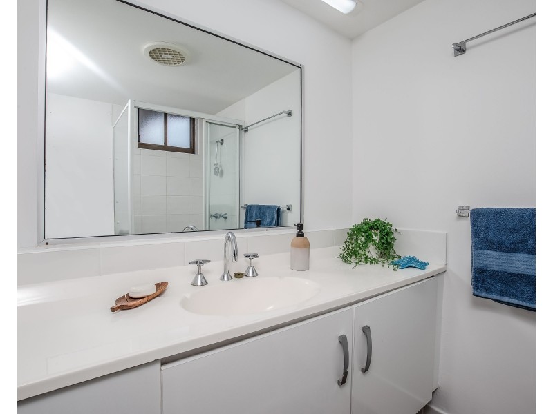 32/43 Enderley Avenue, Surfers Paradise QLD 4217