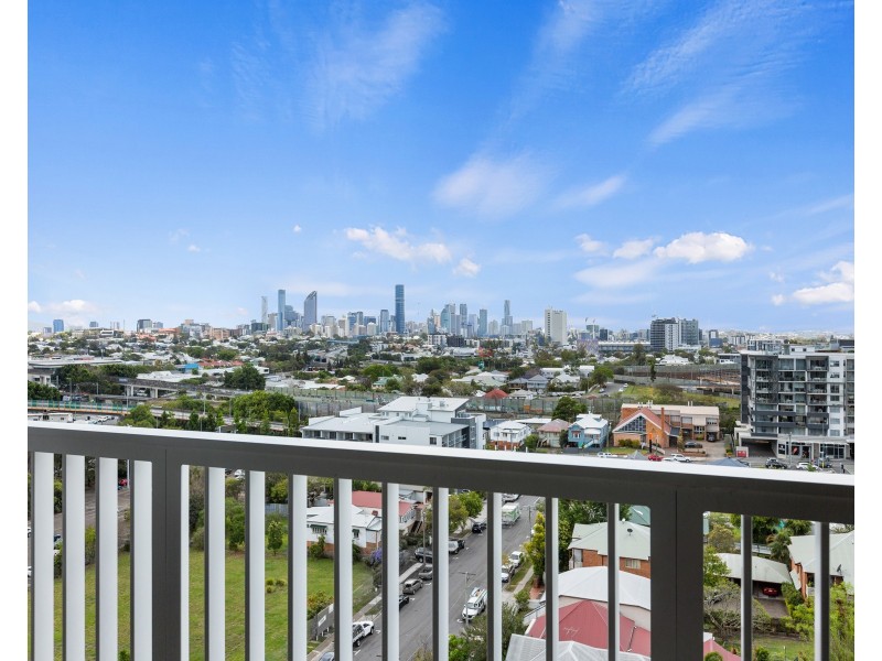 202/28 Wolseley Street, Woolloongabba QLD 4102