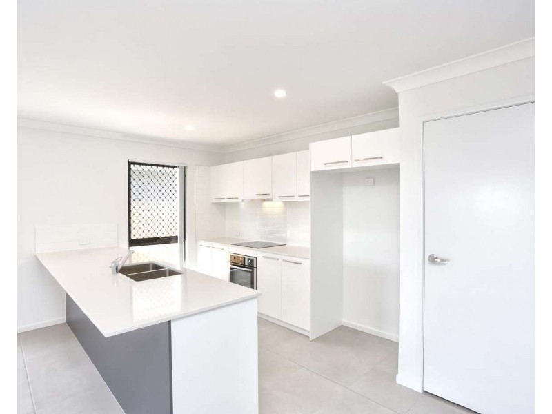 38 Fitzroy Street, Holmview QLD 4207