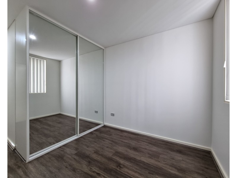 6/232 Targo Road, Toongabbie NSW 2146