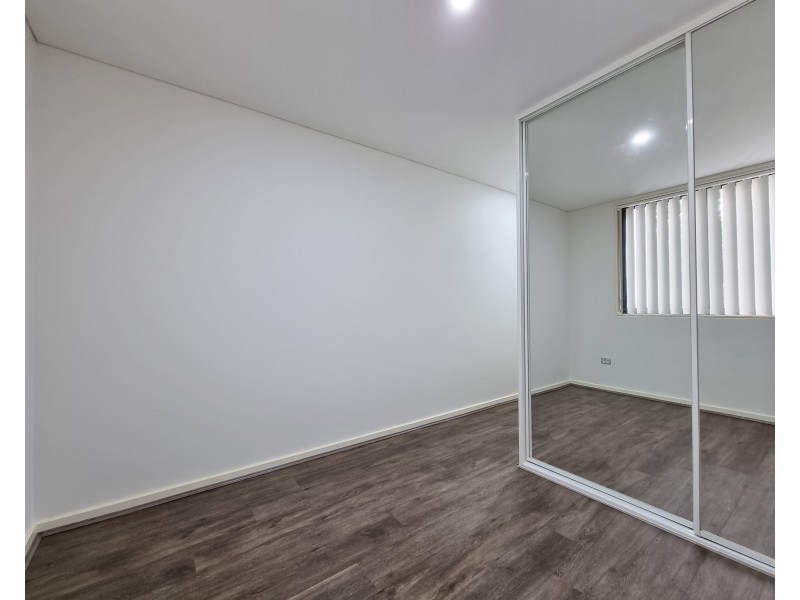 6/232 Targo Road, Toongabbie NSW 2146