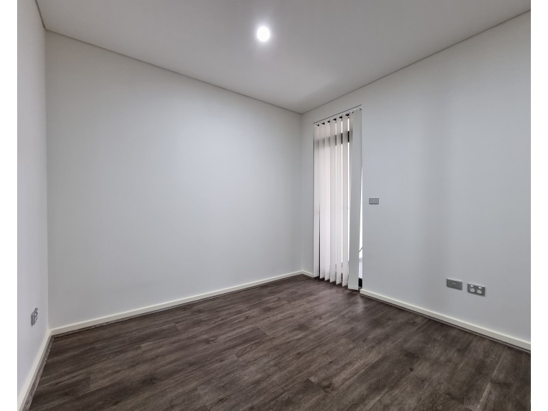 6/232 Targo Road, Toongabbie NSW 2146