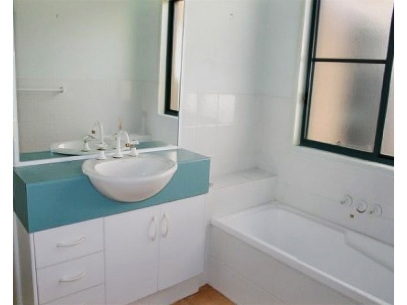 63 The Estuary, Coombabah QLD 4216