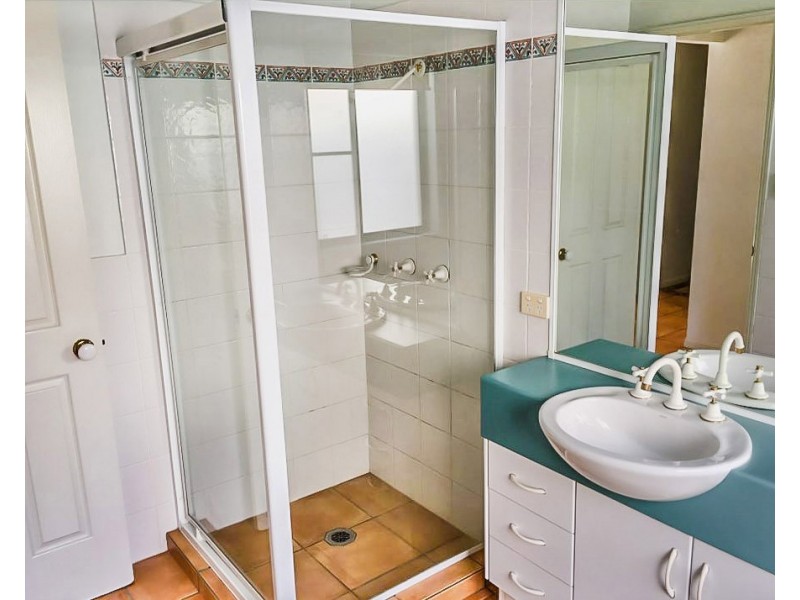 63 The Estuary, Coombabah QLD 4216