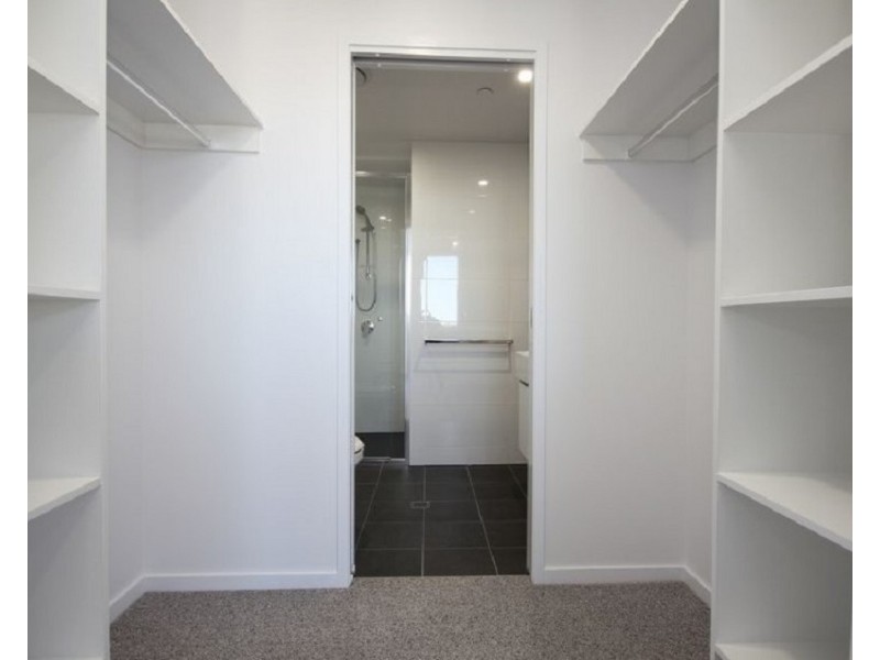 906/28 Wolseley Street, Woolloongabba QLD 4102