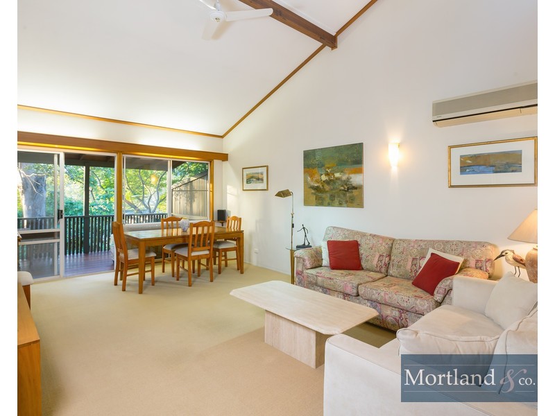 401 Swann Road, St Lucia QLD 4067