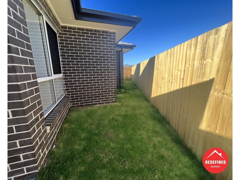 17 Olivia Street, Flinders View QLD 4305