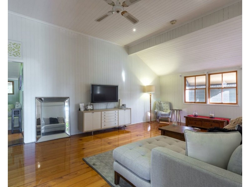 17 Eureka Street, Kelvin Grove QLD 4059