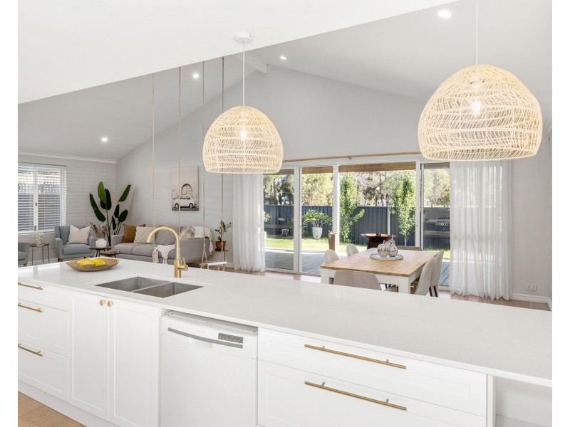 36 Eclipse Way, Beckenham WA 6107