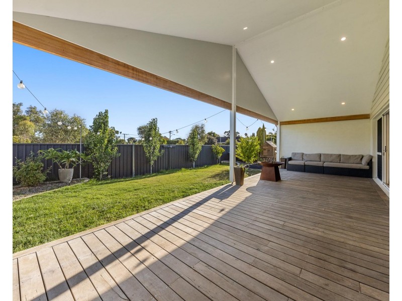 36 Eclipse Way, Beckenham WA 6107