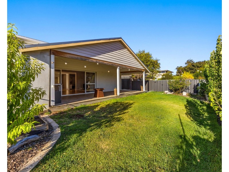 36 Eclipse Way, Beckenham WA 6107