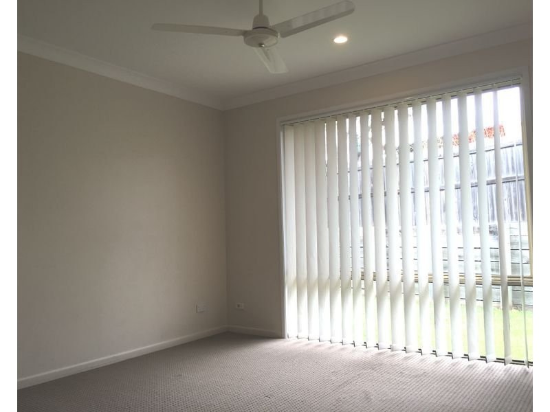 1/24 Bassili Drive, Collingwood Park QLD 4301