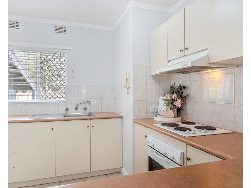 14/13 Dowling Place, Orelia WA 6167