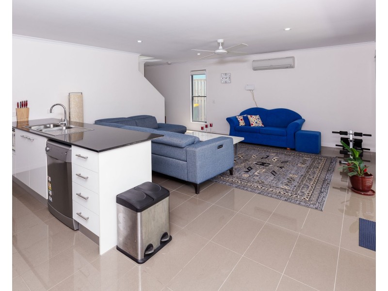 Hope Island QLD 4212