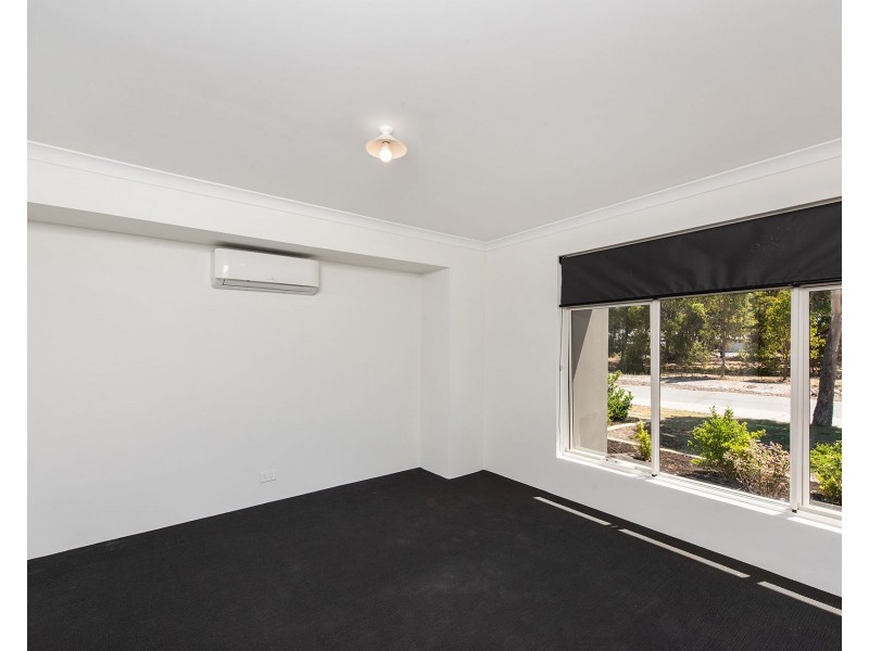 17 Lindberg Boulevard, Ellenbrook WA 6069