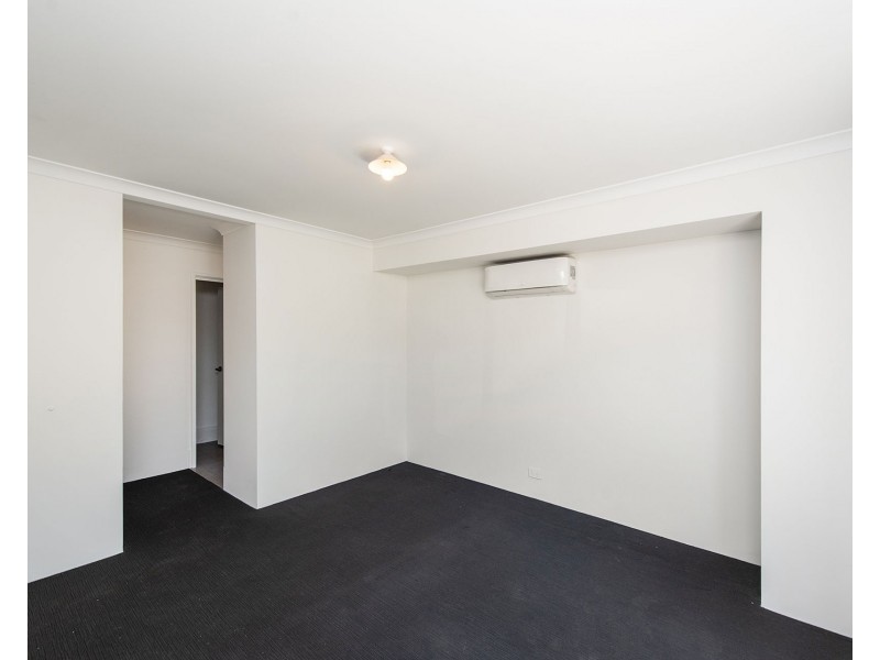 17 Lindberg Boulevard, Ellenbrook WA 6069