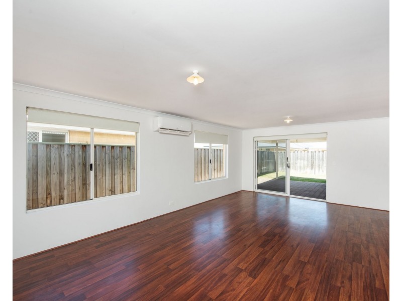17 Lindberg Boulevard, Ellenbrook WA 6069