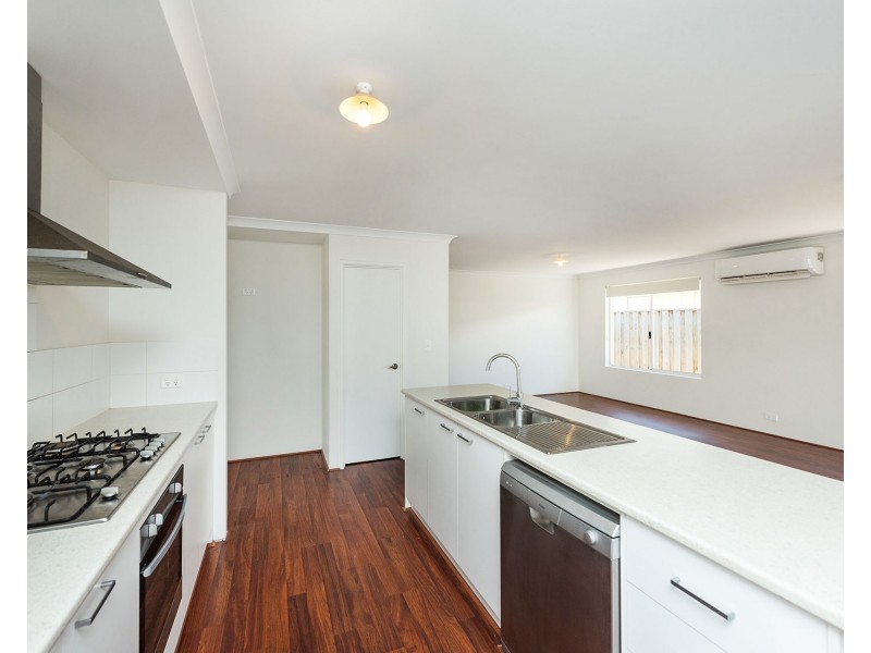 17 Lindberg Boulevard, Ellenbrook WA 6069