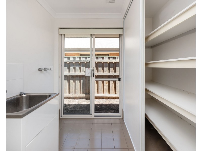 17 Lindberg Boulevard, Ellenbrook WA 6069