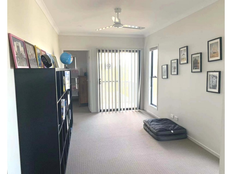 5 Asterella Circuit, Coomera QLD 4209