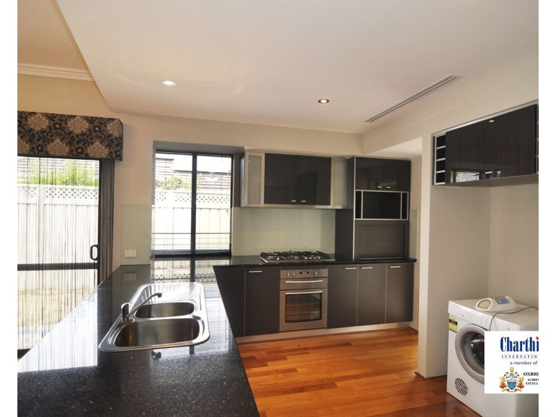 16 Sida Street, Canning Vale WA 6155