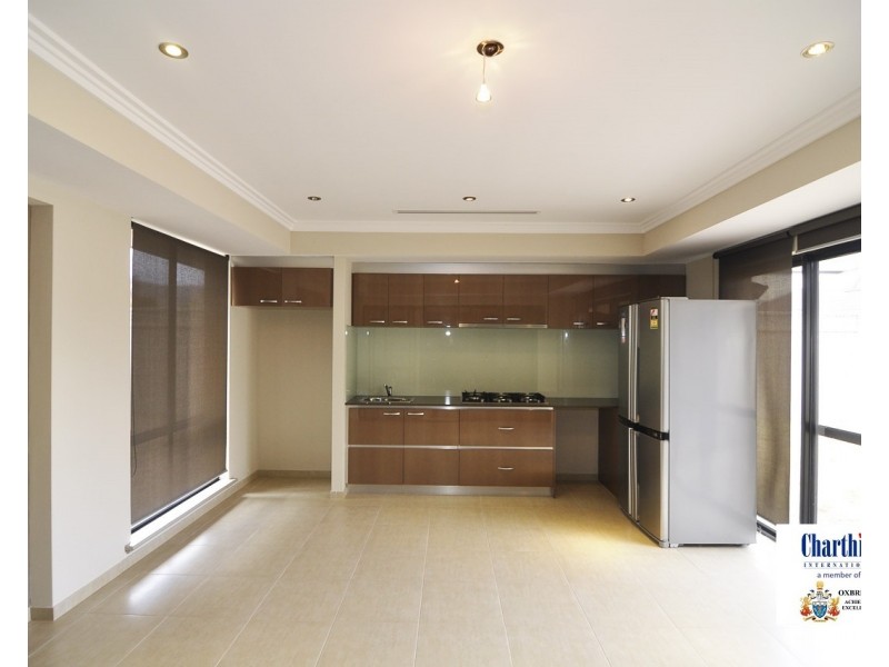 16 Sida Street, Canning Vale WA 6155