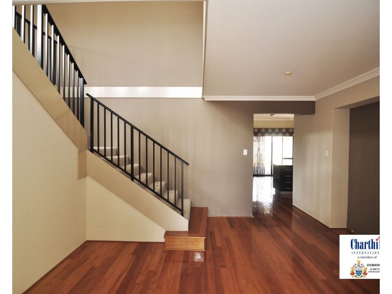 16 Sida Street, Canning Vale WA 6155