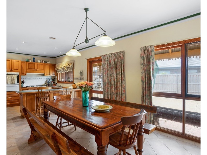 14 Redgum Close, Werribee VIC 3030