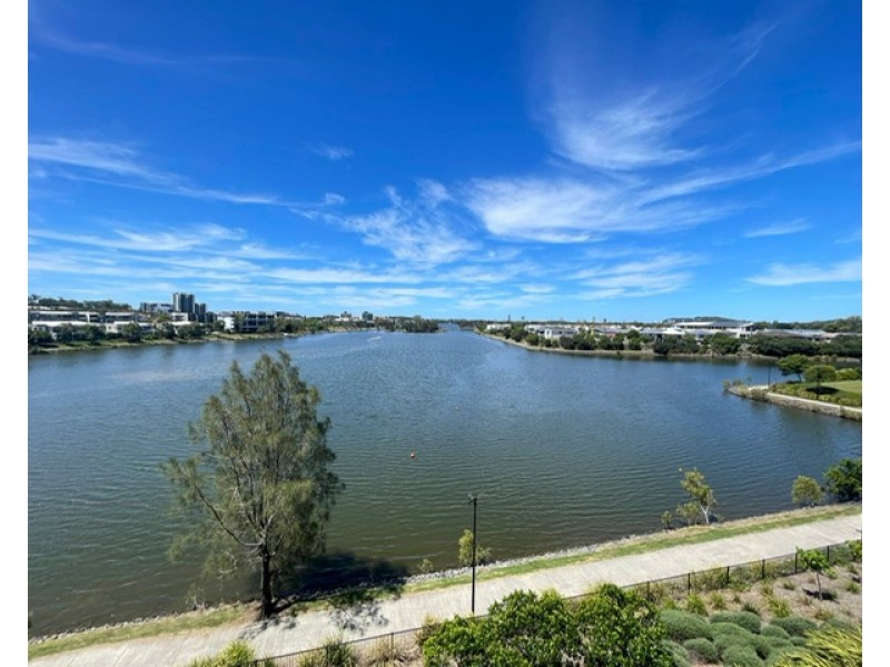 Varsity Lakes QLD 4227