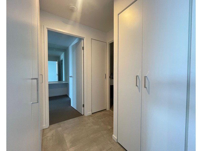 Varsity Lakes QLD 4227