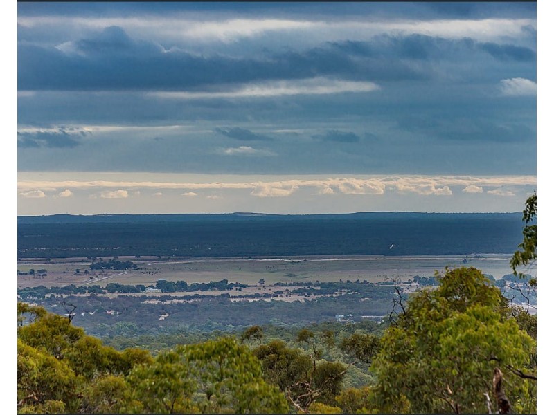 101 Jenkins Road, Bullsbrook WA 6084