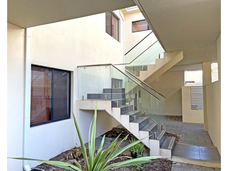 13 Belvidere Street, Belmont WA 6104