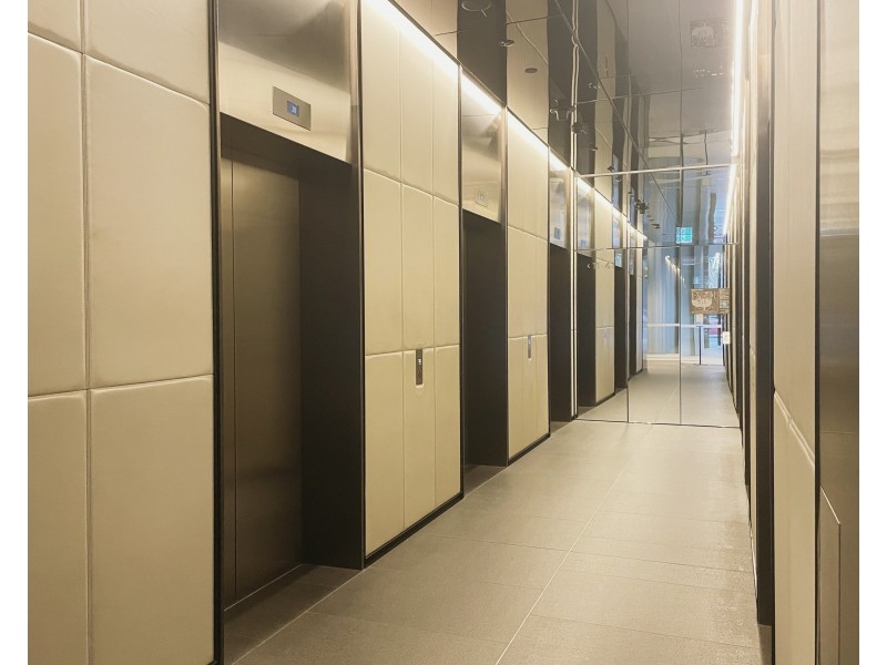 70 Southbank Blvd, Southbank VIC 3006