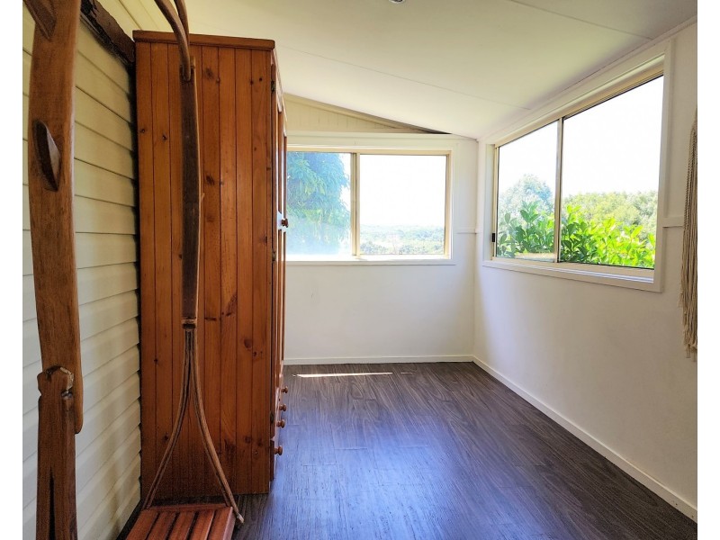 20 Pacific Heights Drive, Cumbalum NSW 2478