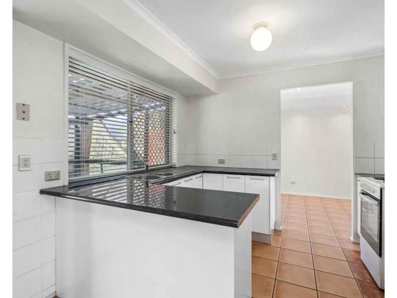65 Barossa Street, Kingston QLD 4114