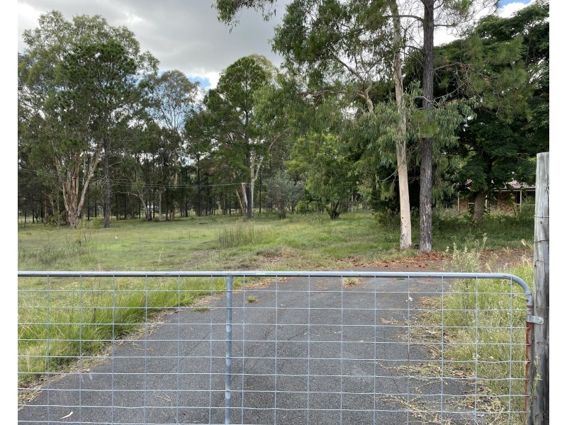 375 Park Ridge Road, Park Ridge QLD 4125