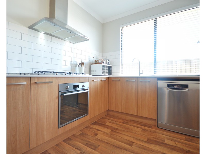 23 Garinga Road, Harrisdale WA 6112