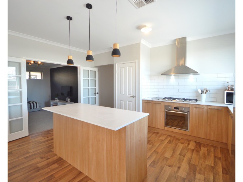 23 Garinga Road, Harrisdale WA 6112