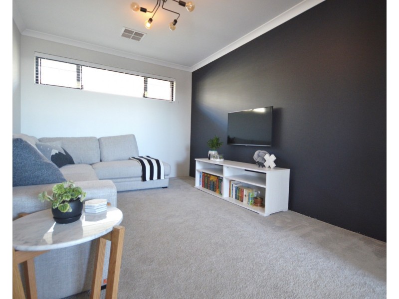 23 Garinga Road, Harrisdale WA 6112