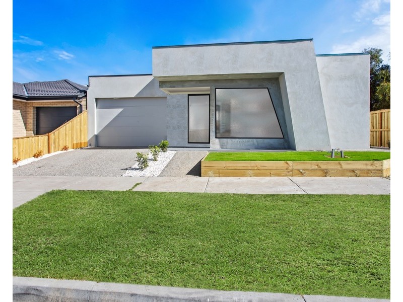 12 Bisham Street, Mickleham VIC 3064