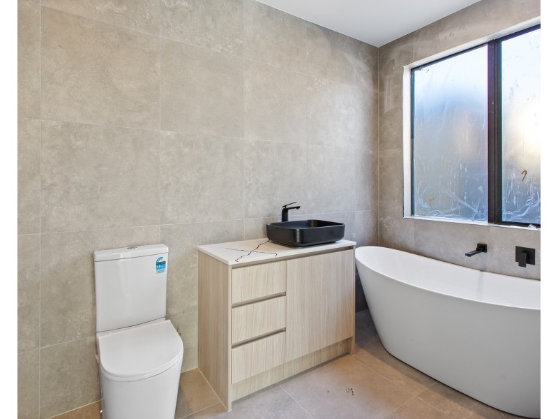 12 Bisham Street, Mickleham VIC 3064