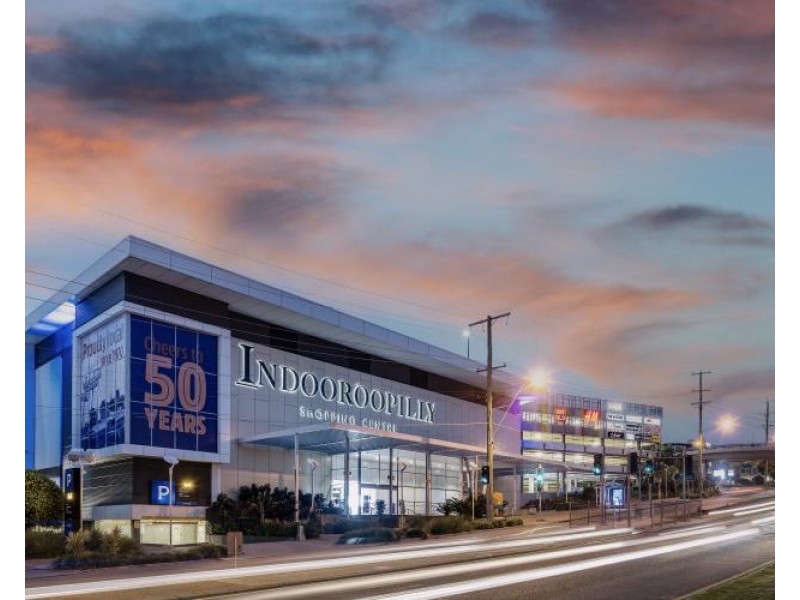 25 Eighth Avenue, St Lucia QLD 4067